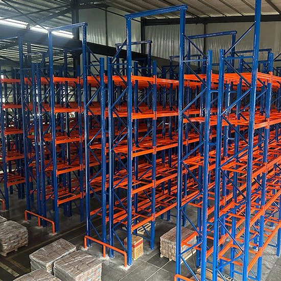 Terasest kaubaaluste riiulid